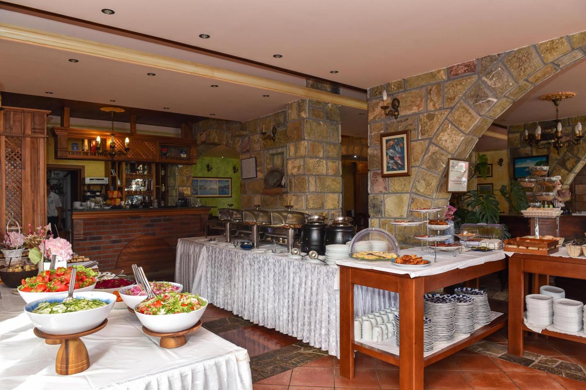 Hotel Galeb Čanj Extérieur photo