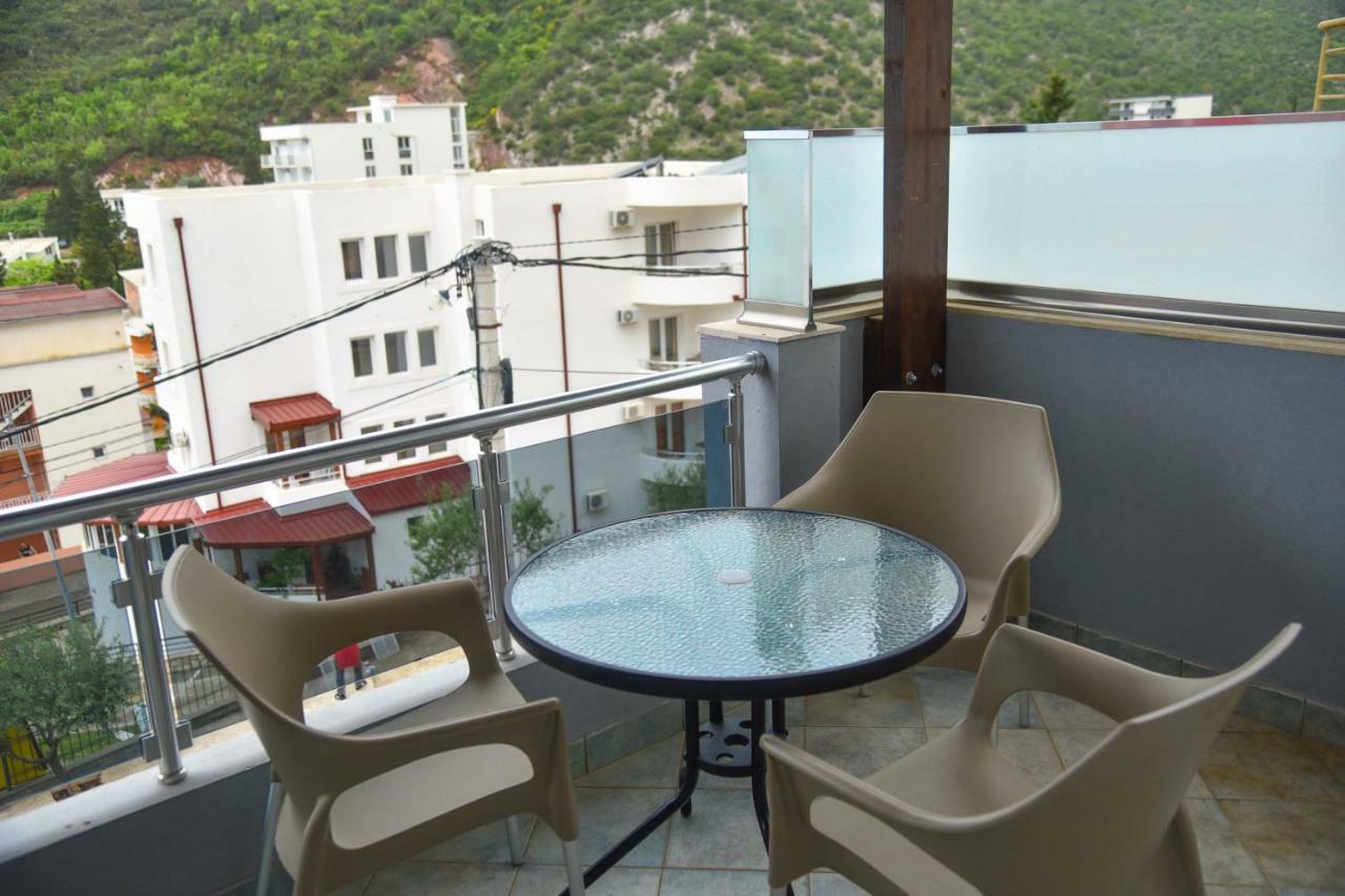 Hotel Galeb Čanj Extérieur photo